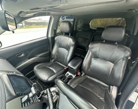 Чорний Міцубісі Аутлендер, об'ємом двигуна 2.4 л та пробігом 218 тис. км за 10000 $, фото 2 на Automoto.ua