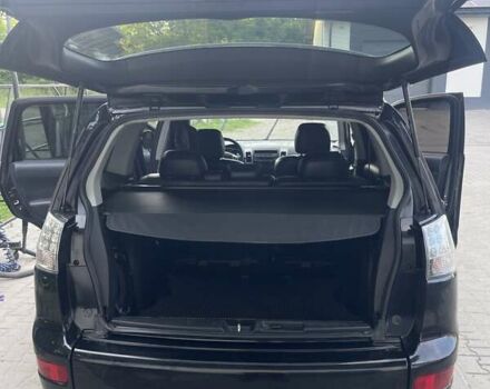 Черный Мицубиси Аутлендер, объемом двигателя 2.4 л и пробегом 290 тыс. км за 9500 $, фото 15 на Automoto.ua