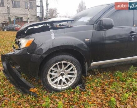 Чорний Міцубісі Аутлендер, об'ємом двигуна 2.4 л та пробігом 242 тис. км за 3400 $, фото 4 на Automoto.ua