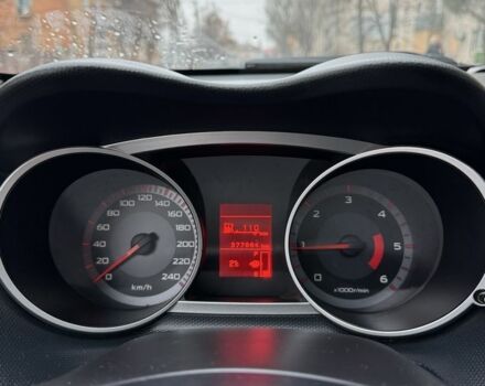 Черный Мицубиси Аутлендер, объемом двигателя 2 л и пробегом 377 тыс. км за 5200 $, фото 20 на Automoto.ua