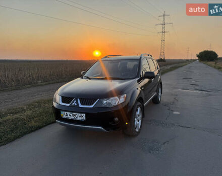 Чорний Міцубісі Аутлендер, об'ємом двигуна 3 л та пробігом 236 тис. км за 9800 $, фото 5 на Automoto.ua