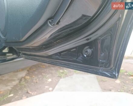 Черный Мицубиси Аутлендер, объемом двигателя 2 л и пробегом 190 тыс. км за 6900 $, фото 50 на Automoto.ua