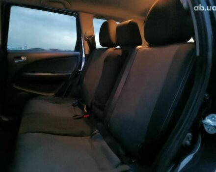 Черный Мицубиси Аутлендер, объемом двигателя 2 л и пробегом 271 тыс. км за 6940 $, фото 32 на Automoto.ua