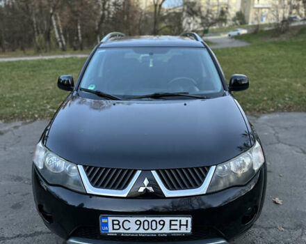 Чорний Міцубісі Аутлендер, об'ємом двигуна 1.97 л та пробігом 300 тис. км за 8600 $, фото 1 на Automoto.ua