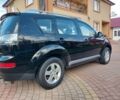 Черный Мицубиси Аутлендер, объемом двигателя 2 л и пробегом 249 тыс. км за 8750 $, фото 5 на Automoto.ua
