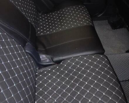 Черный Мицубиси Аутлендер, объемом двигателя 2.35 л и пробегом 245 тыс. км за 8000 $, фото 6 на Automoto.ua