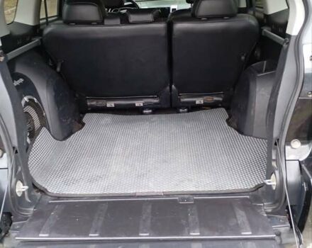 Чорний Міцубісі Аутлендер, об'ємом двигуна 2.36 л та пробігом 265 тис. км за 8800 $, фото 7 на Automoto.ua