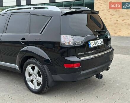 Черный Мицубиси Аутлендер, объемом двигателя 3 л и пробегом 248 тыс. км за 9800 $, фото 16 на Automoto.ua