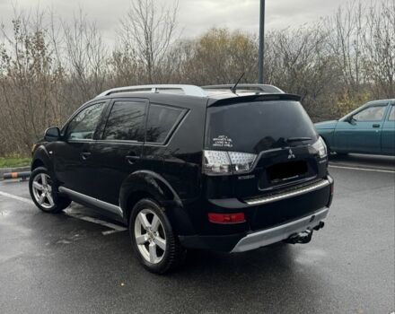 Міцубісі Аутлендер 2008 у Харкові на Automoto.ua Чорний Міцубісі Аутлендер, об'ємом двигуна 2 л та пробігом 320 тис. км за 5946 $, фото 3 на Automoto.ua