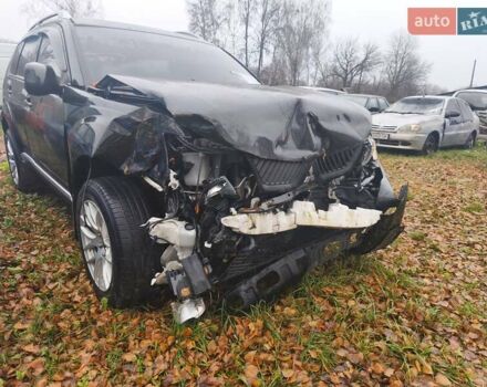 Чорний Міцубісі Аутлендер, об'ємом двигуна 2.4 л та пробігом 242 тис. км за 3400 $, фото 2 на Automoto.ua