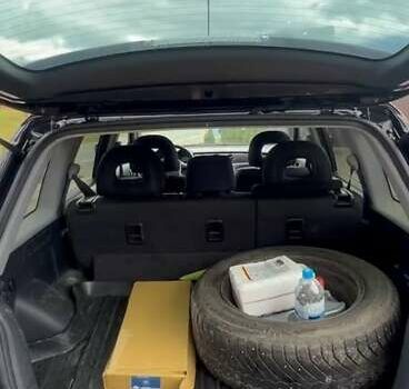 Черный Мицубиси Аутлендер, объемом двигателя 2.38 л и пробегом 220 тыс. км за 7500 $, фото 9 на Automoto.ua