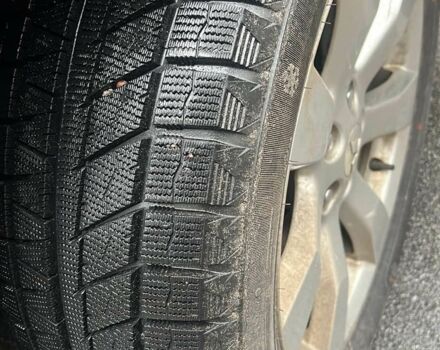 Черный Мицубиси Аутлендер, объемом двигателя 2 л и пробегом 280 тыс. км за 4500 $, фото 5 на Automoto.ua