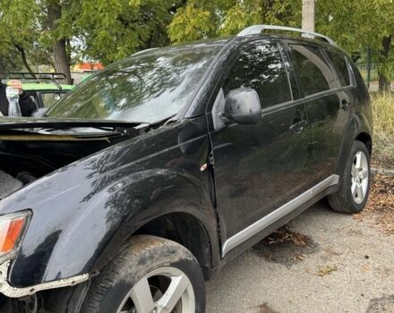 Черный Мицубиси Аутлендер, объемом двигателя 2.4 л и пробегом 246 тыс. км за 2600 $, фото 5 на Automoto.ua