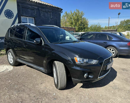 Черный Мицубиси Аутлендер, объемом двигателя 2 л и пробегом 240 тыс. км за 10999 $, фото 17 на Automoto.ua