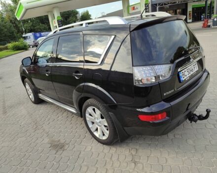 Черный Мицубиси Аутлендер, объемом двигателя 2 л и пробегом 104 тыс. км за 9900 $, фото 7 на Automoto.ua