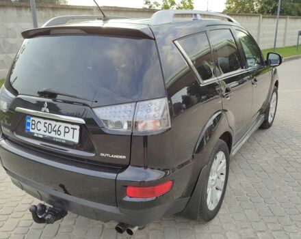 Черный Мицубиси Аутлендер, объемом двигателя 2 л и пробегом 104 тыс. км за 9900 $, фото 5 на Automoto.ua