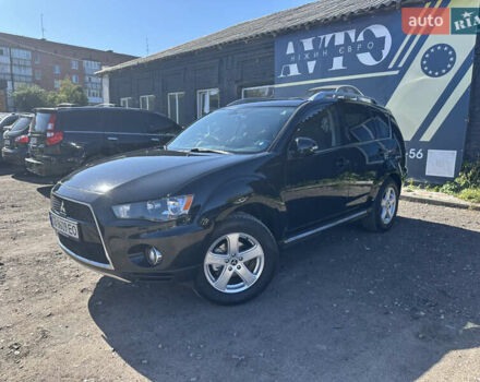 Черный Мицубиси Аутлендер, объемом двигателя 2 л и пробегом 240 тыс. км за 10999 $, фото 3 на Automoto.ua