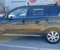 Чорний Міцубісі Аутлендер, об'ємом двигуна 2 л та пробігом 250 тис. км за 7500 $, фото 2 на Automoto.ua