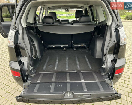 Черный Мицубиси Аутлендер, объемом двигателя 3 л и пробегом 77 тыс. км за 11800 $, фото 14 на Automoto.ua