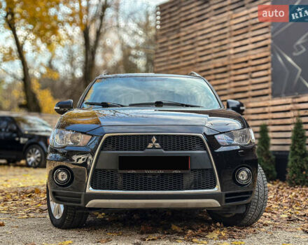 Черный Мицубиси Аутлендер, объемом двигателя 2.2 л и пробегом 226 тыс. км за 11500 $, фото 9 на Automoto.ua