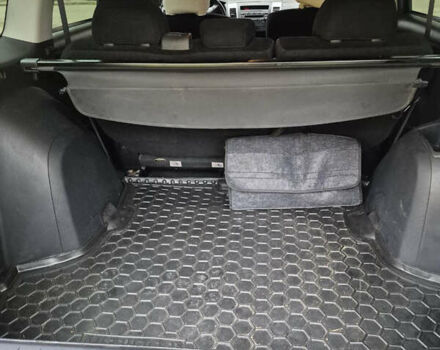 Черный Мицубиси Аутлендер, объемом двигателя 2.4 л и пробегом 198 тыс. км за 10500 $, фото 5 на Automoto.ua