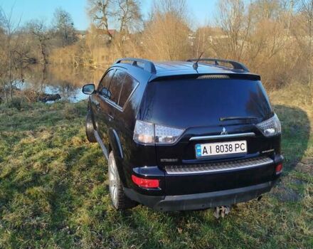 Черный Мицубиси Аутлендер, объемом двигателя 2 л и пробегом 261 тыс. км за 9700 $, фото 9 на Automoto.ua