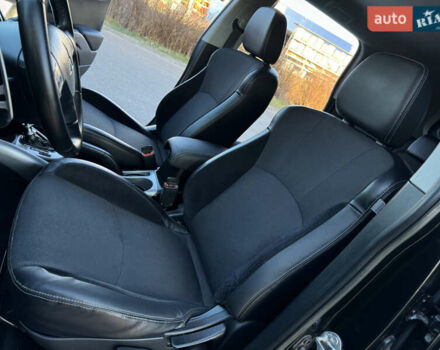 Черный Мицубиси Аутлендер, объемом двигателя 2.2 л и пробегом 263 тыс. км за 11300 $, фото 15 на Automoto.ua