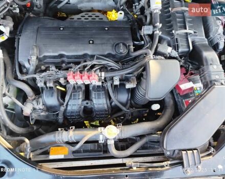 Черный Мицубиси Аутлендер, объемом двигателя 2 л и пробегом 261 тыс. км за 9700 $, фото 23 на Automoto.ua