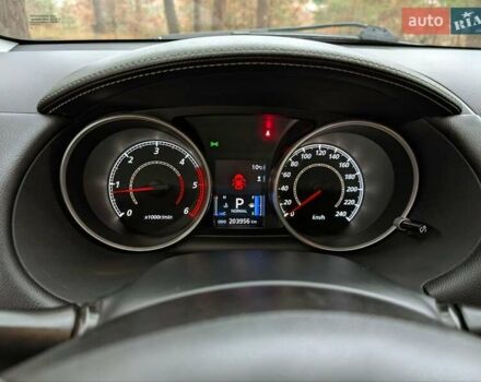 Чорний Міцубісі Аутлендер, об'ємом двигуна 2.18 л та пробігом 205 тис. км за 10200 $, фото 9 на Automoto.ua