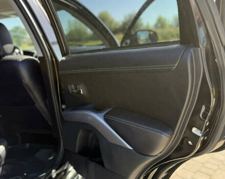 Чорний Міцубісі Аутлендер, об'ємом двигуна 2.36 л та пробігом 235 тис. км за 12500 $, фото 5 на Automoto.ua