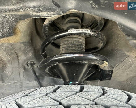 Черный Мицубиси Аутлендер, объемом двигателя 1.97 л и пробегом 224 тыс. км за 9000 $, фото 13 на Automoto.ua