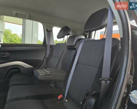 Мицубиси Аутлендер 2010 в Калуше на Automoto.ua Черный Мицубиси Аутлендер, объемом двигателя 1.97 л и пробегом 270 тыс. км за 11700 $, фото 41 на Automoto.ua