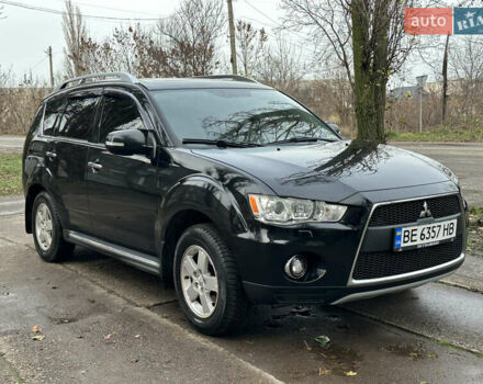 Чорний Міцубісі Аутлендер, об'ємом двигуна 2.36 л та пробігом 197 тис. км за 11300 $, фото 1 на Automoto.ua