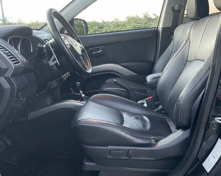 Черный Мицубиси Аутлендер, объемом двигателя 0 л и пробегом 257 тыс. км за 10399 $, фото 14 на Automoto.ua