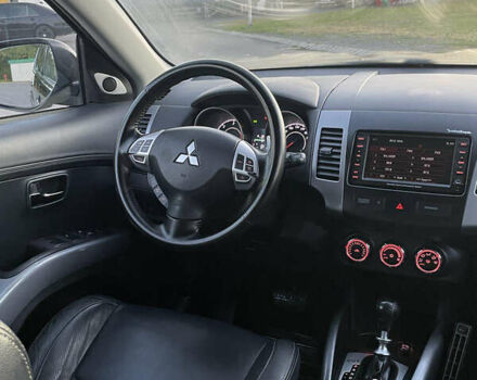 Черный Мицубиси Аутлендер, объемом двигателя 0 л и пробегом 257 тыс. км за 10399 $, фото 25 на Automoto.ua