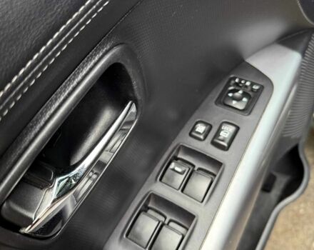 Чорний Міцубісі Аутлендер, об'ємом двигуна 2 л та пробігом 210 тис. км за 10700 $, фото 5 на Automoto.ua