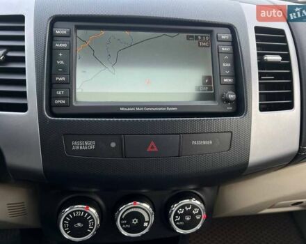 Черный Мицубиси Аутлендер, объемом двигателя 2.18 л и пробегом 249 тыс. км за 11500 $, фото 24 на Automoto.ua