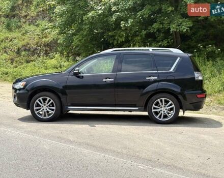 Черный Мицубиси Аутлендер, объемом двигателя 2.4 л и пробегом 275 тыс. км за 12000 $, фото 6 на Automoto.ua