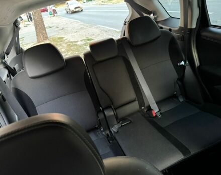 Черный Мицубиси Аутлендер, объемом двигателя 0 л и пробегом 215 тыс. км за 9500 $, фото 6 на Automoto.ua