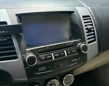 Черный Мицубиси Аутлендер, объемом двигателя 2.4 л и пробегом 275 тыс. км за 12000 $, фото 14 на Automoto.ua