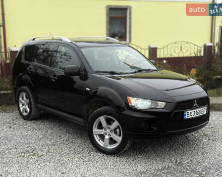 Черный Мицубиси Аутлендер, объемом двигателя 2.4 л и пробегом 184 тыс. км за 10800 $, фото 3 на Automoto.ua