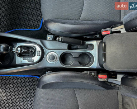 Черный Мицубиси Аутлендер, объемом двигателя 2.2 л и пробегом 226 тыс. км за 11500 $, фото 64 на Automoto.ua