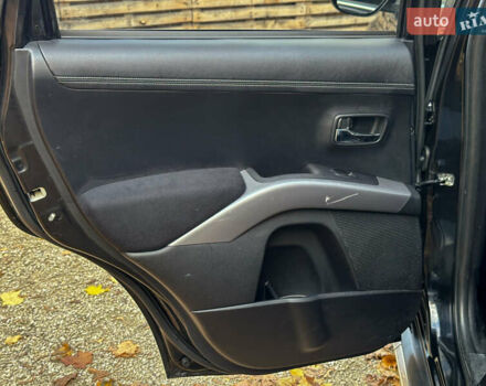 Черный Мицубиси Аутлендер, объемом двигателя 2.2 л и пробегом 226 тыс. км за 11500 $, фото 80 на Automoto.ua