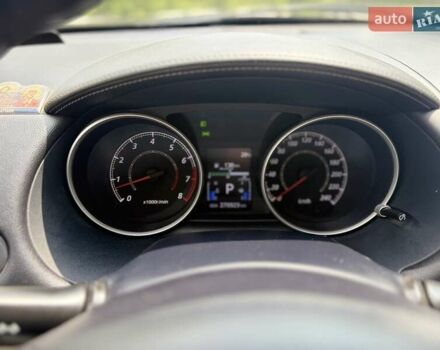 Черный Мицубиси Аутлендер, объемом двигателя 2.4 л и пробегом 275 тыс. км за 12000 $, фото 15 на Automoto.ua