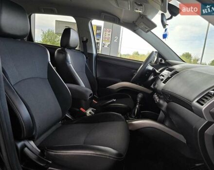 Мицубиси Аутлендер 2010 в Калуше на Automoto.ua Черный Мицубиси Аутлендер, объемом двигателя 1.97 л и пробегом 270 тыс. км за 11700 $, фото 34 на Automoto.ua