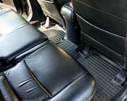 Черный Мицубиси Аутлендер, объемом двигателя 2 л и пробегом 224 тыс. км за 12300 $, фото 7 на Automoto.ua