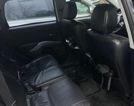 Чорний Міцубісі Аутлендер, об'ємом двигуна 0 л та пробігом 240 тис. км за 9800 $, фото 1 на Automoto.ua