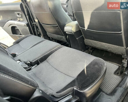 Чорний Міцубісі Аутлендер, об'ємом двигуна 2.36 л та пробігом 244 тис. км за 9850 $, фото 3 на Automoto.ua