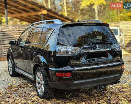 Черный Мицубиси Аутлендер, объемом двигателя 2.2 л и пробегом 226 тыс. км за 11500 $, фото 16 на Automoto.ua