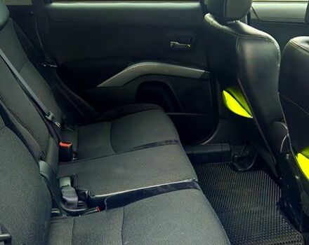 Мицубиси Аутлендер 2010 в Ирпене на Automoto.ua Черный Мицубиси Аутлендер, объемом двигателя 2.2 л и пробегом 219 тыс. км за 11500 $, фото 7 на Automoto.ua